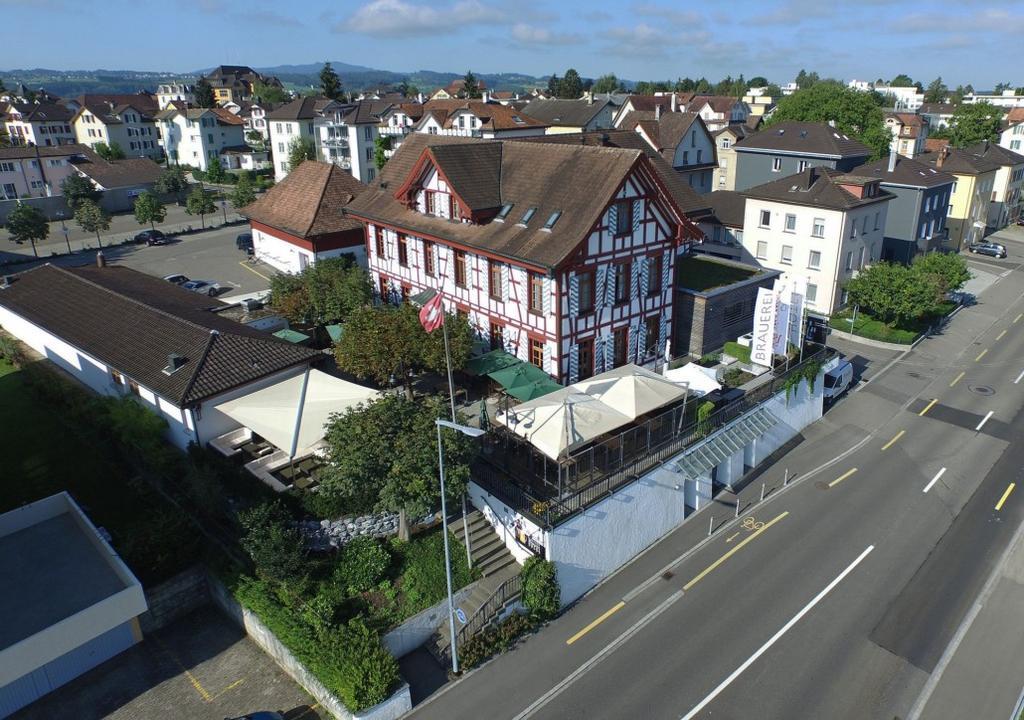 Hotel Brauerei Frohsinn อาร์บอน ภายนอก รูปภาพ