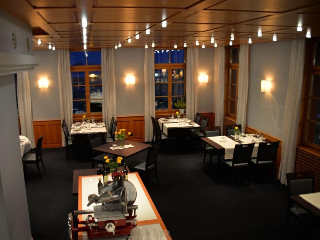 Hotel Brauerei Frohsinn อาร์บอน ภายนอก รูปภาพ
